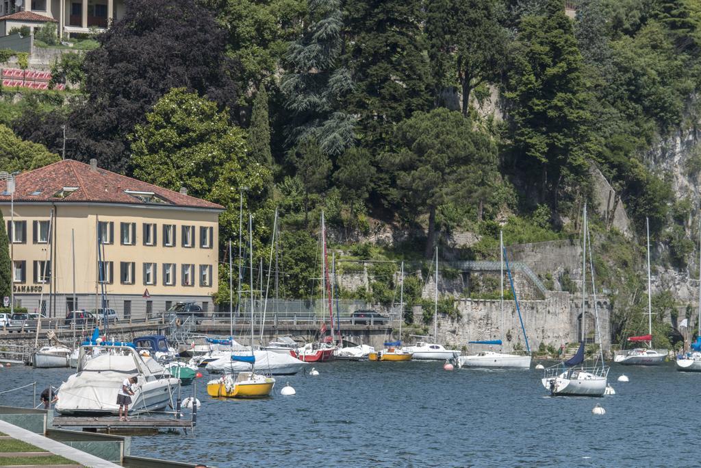 Cavour 51 Apartment Lecco Bagian luar foto