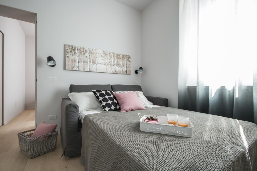 Cavour 51 Apartment Lecco Bagian luar foto