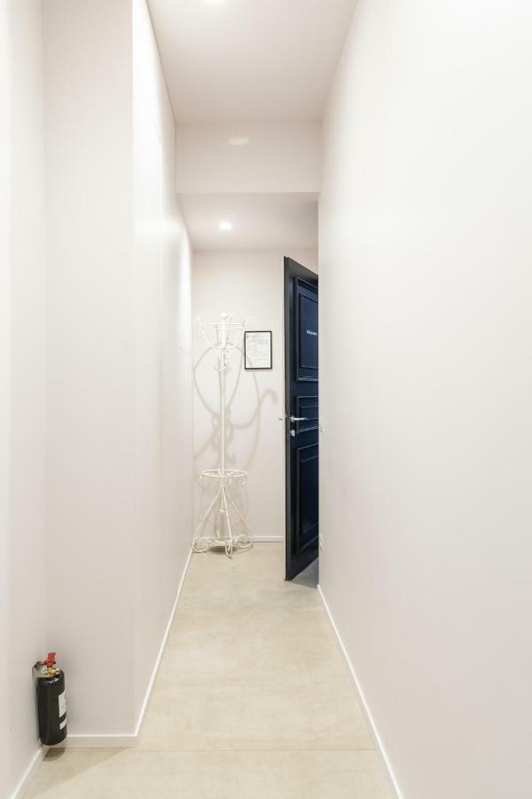 Cavour 51 Apartment Lecco Bagian luar foto